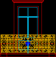 Balkon mit schmiedeeisernem Geländer