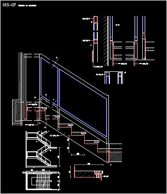 Escalera con baranda de vidrio