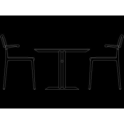Mesa redonda con 4 sillas.