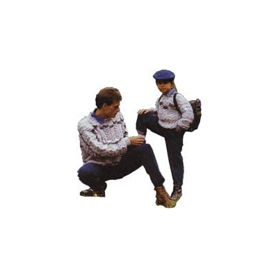 Padre e figlio in una scena quotidiana